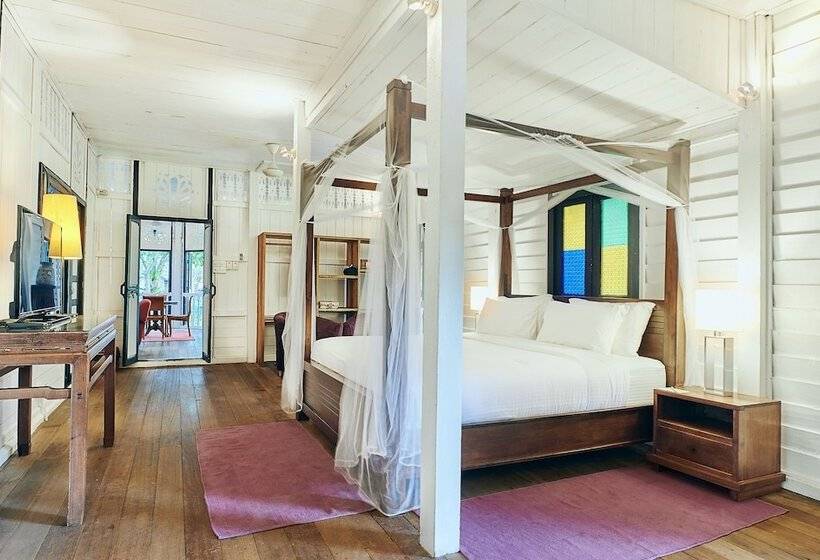 Люкс Deluxe 2 Спальни, Temple Tree Resort