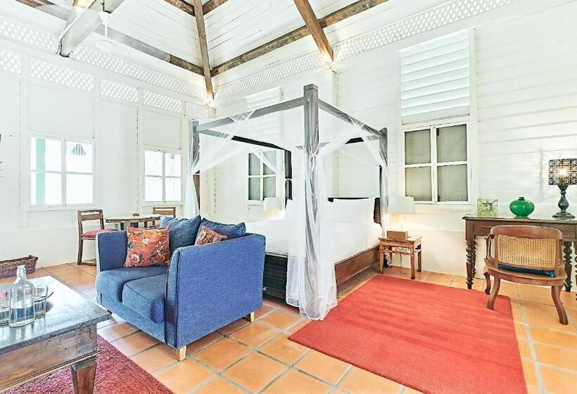 스위트, Temple Tree Resort