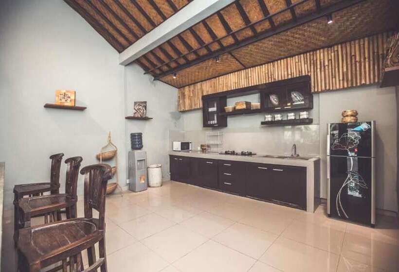 带4个卧室的别墅, The Catur Villa Seminyak