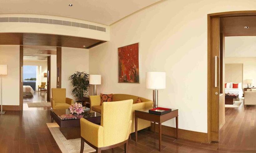 سوئیت پریمیوم, The Oberoi  Gurgaon