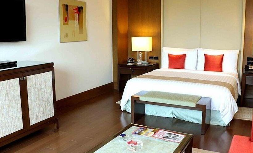 سوییت لوکس, The Oberoi  Gurgaon