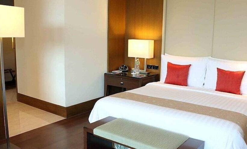 سوییت لوکس, The Oberoi  Gurgaon