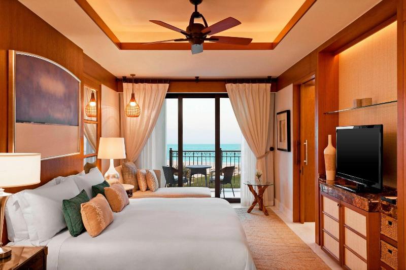 Habitación Premium Vista al Mar., The St. Regis Saadiyat Island Resort, Abu Dhabi