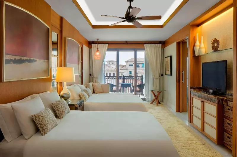 ガーデンビュースーペリアールーム, The St. Regis Saadiyat Island Resort, Abu Dhabi