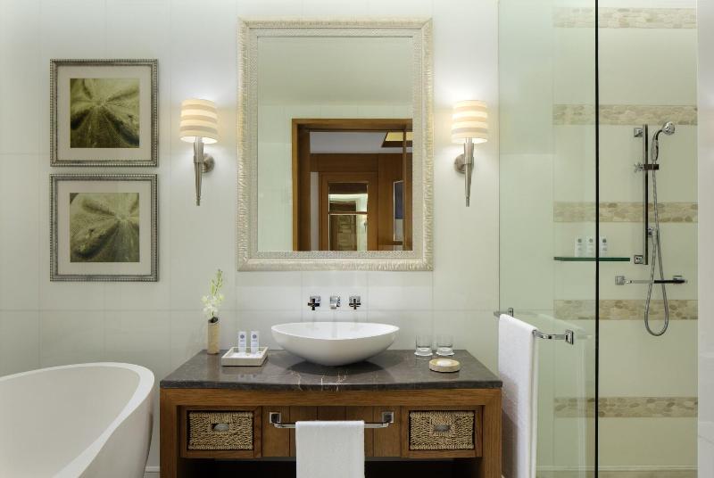 غرفة سوبيريور, The St. Regis Saadiyat Island Resort, Abu Dhabi