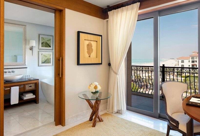 غرفة سوبيريور ذات إطلالة جانبية على البحر, The St. Regis Saadiyat Island Resort, Abu Dhabi