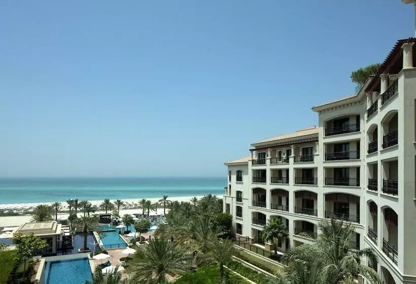 サイドシービュースーペリアールーム, The St. Regis Saadiyat Island Resort, Abu Dhabi