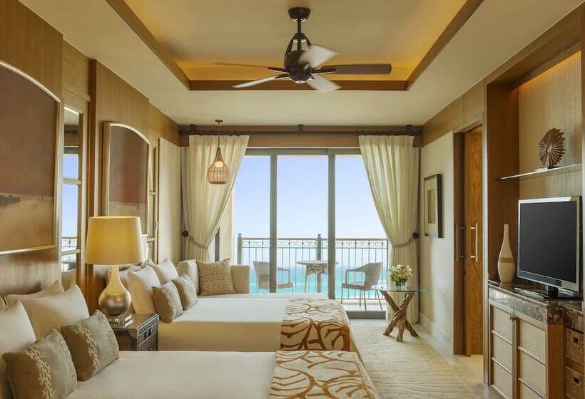 غرفة بريميوم مطلّة علي البحر, The St. Regis Saadiyat Island Resort, Abu Dhabi