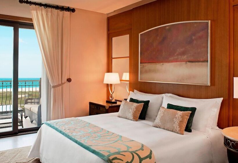 جناح مطلّ علي البحر, The St. Regis Saadiyat Island Resort, Abu Dhabi