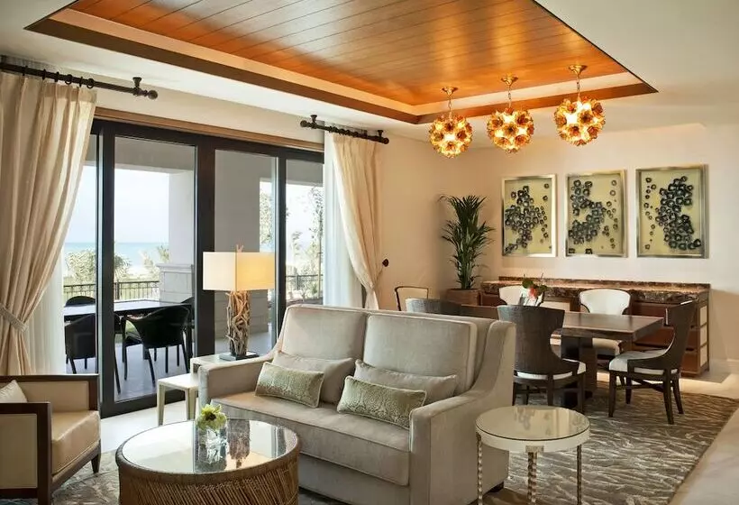 オーシャンビュースイート, The St. Regis Saadiyat Island Resort, Abu Dhabi