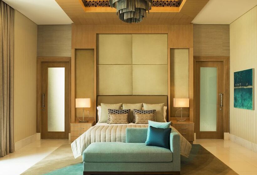جناح مطلّ علي البحر, The St. Regis Saadiyat Island Resort, Abu Dhabi
