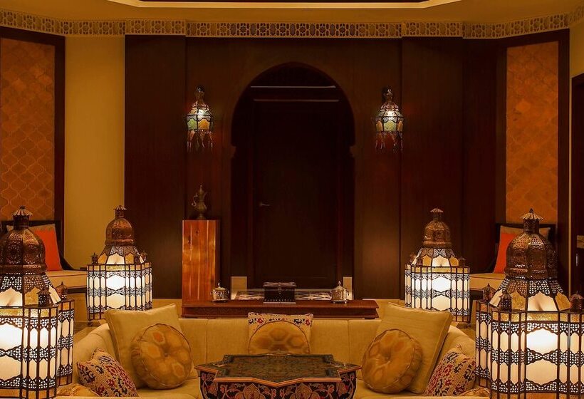 جناح مطلّ علي الحديقة, The St. Regis Saadiyat Island Resort, Abu Dhabi