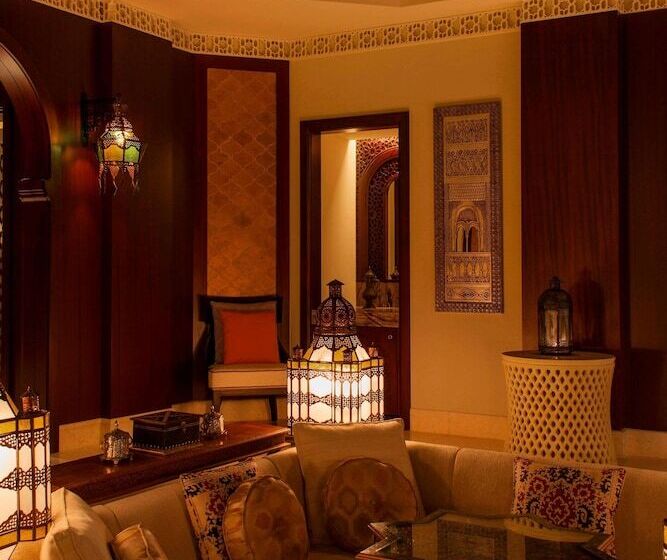 جناح مطلّ علي الحديقة, The St. Regis Saadiyat Island Resort, Abu Dhabi