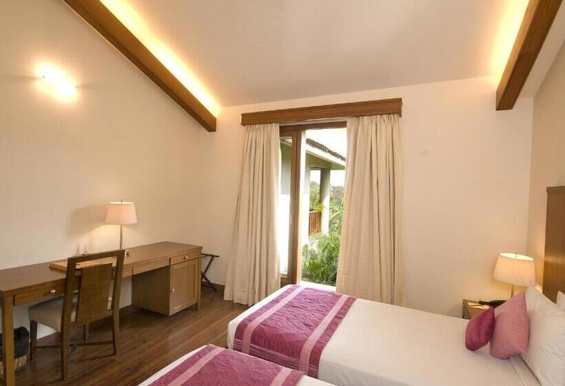 اتاق سوپریور, Vedic Village Spa Resort Kolkata