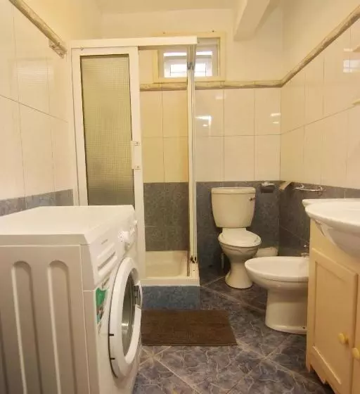 آپارتمان 1 خوابه با بالکن, Residence Capri