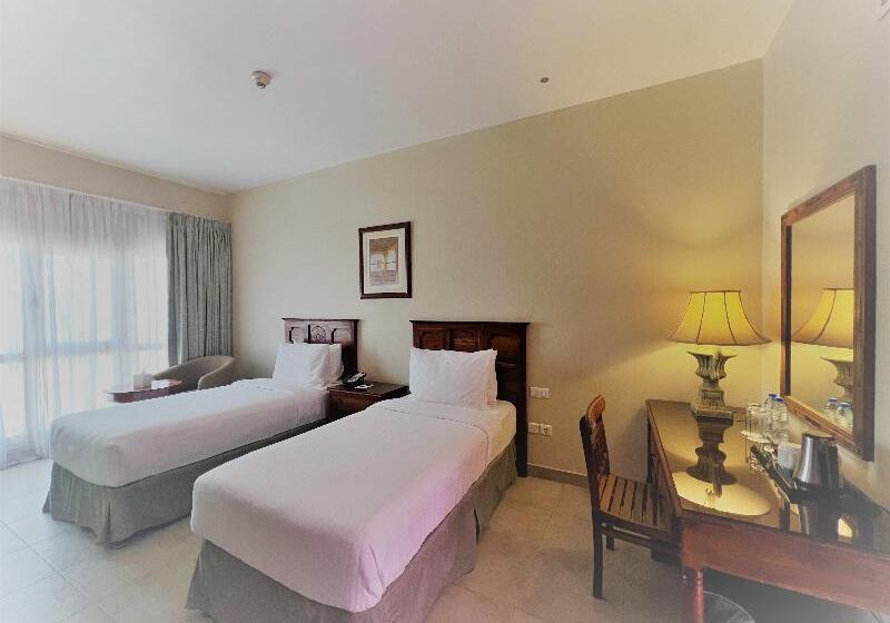 اتاق کلاسیک, Al Hamra Village