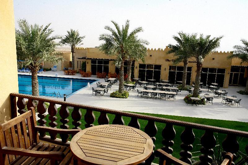 プールビュージュニアスイート, Al Hamra Village