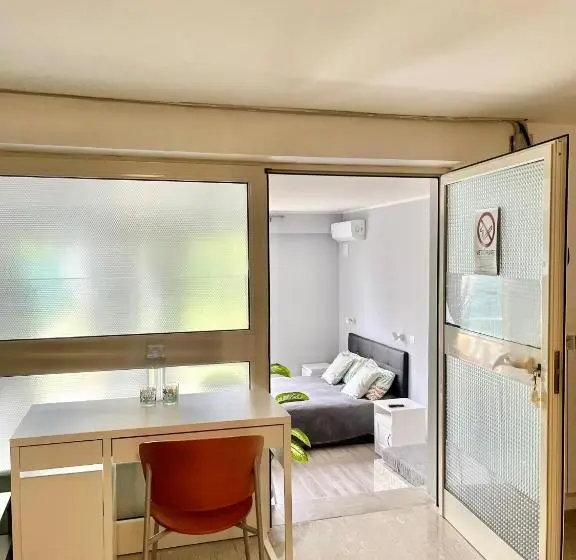 庭の見える１ベッドルームアパートメント, B&b Le Palme