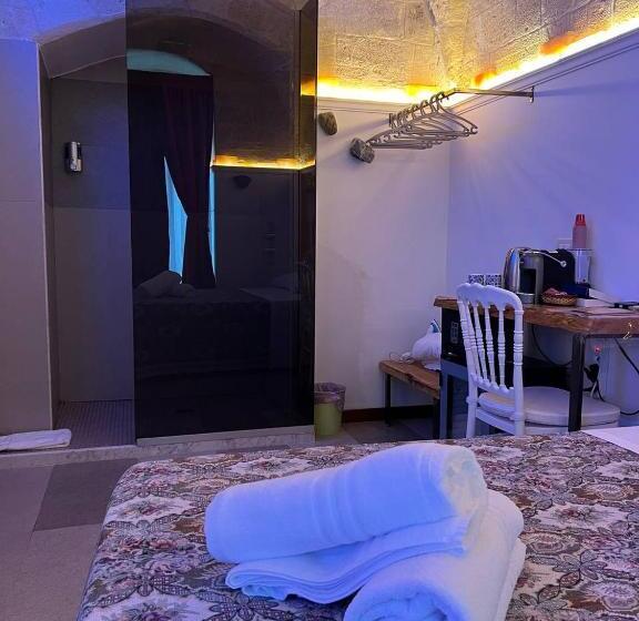 Номер Стандарт, The Bridge Suites