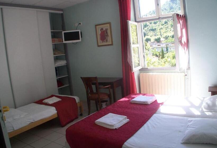 غرفة قياسية ثلاثية, Des Oliviers