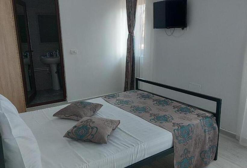 חדר סטנדרט עם מרפסת, Ionela