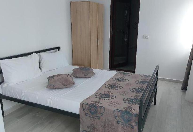 חדר סטנדרט עם מרפסת, Ionela