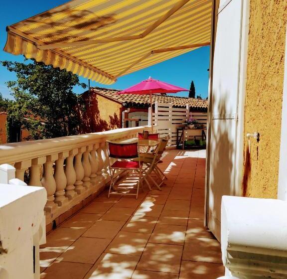 Люкс Кровать Кинг, Les Chênes Chez Jo Et Aimé