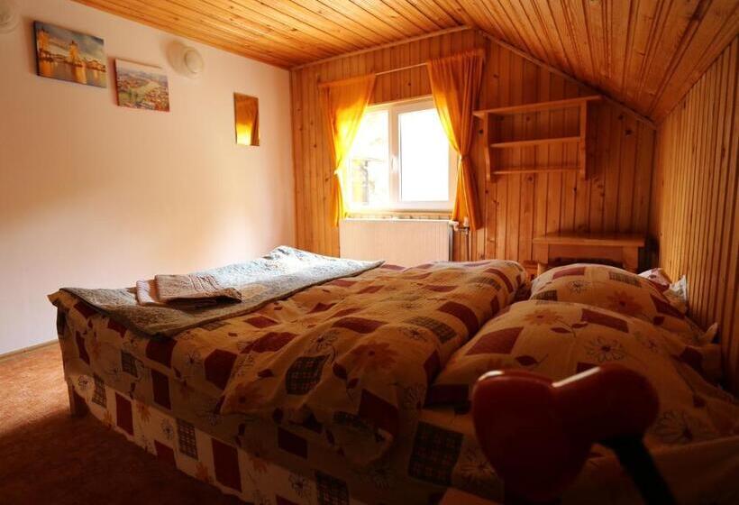 스탠다드 룸 공동 욕실, Silver Tree