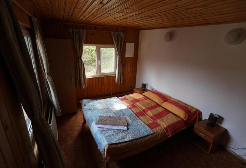 침실 1개 주택, Silver Tree