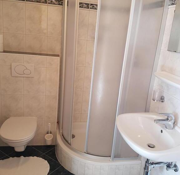 Номер Стандарт, Gasthof Schützenwirt