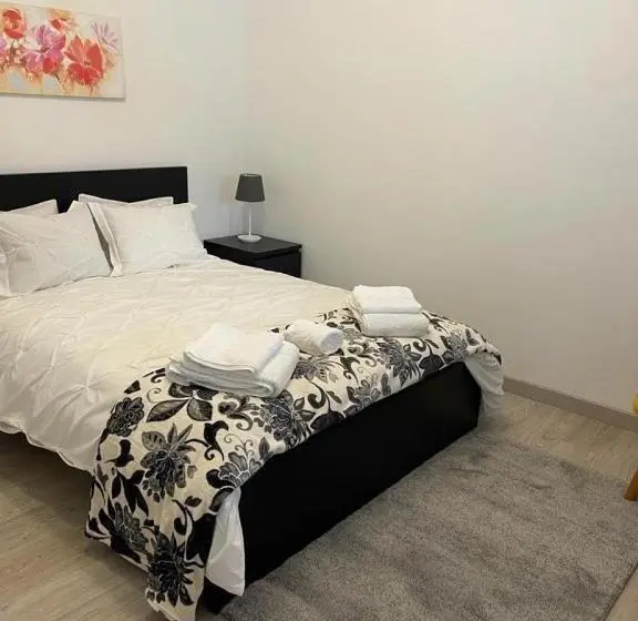 اتاق استاندارد, Adega Guest House