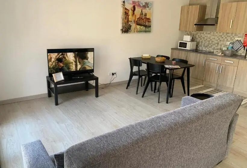 اتاق استاندارد, Adega Guest House