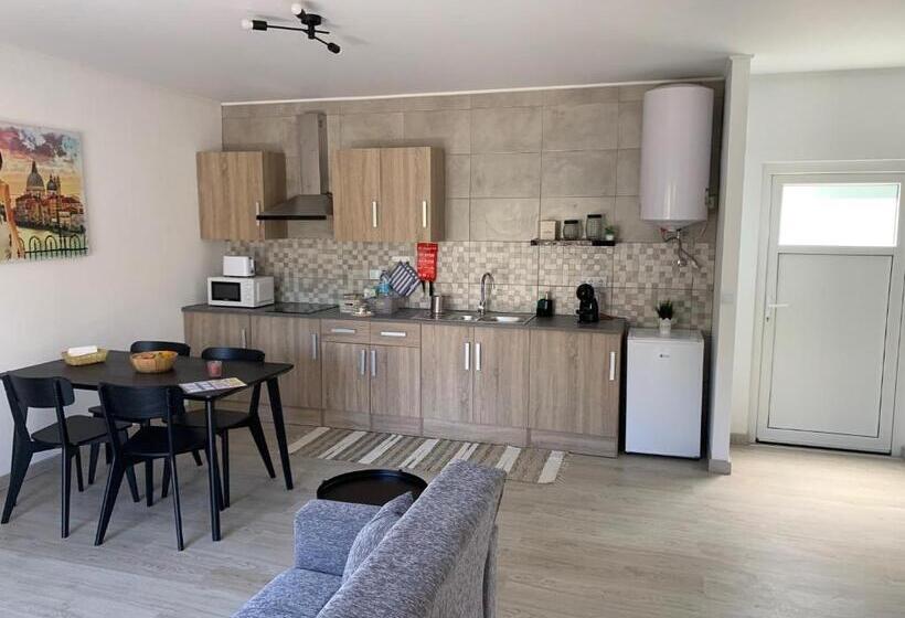 Standard Room, Adega Guest House