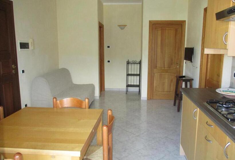 2间卧室的房子, Il Boschetto