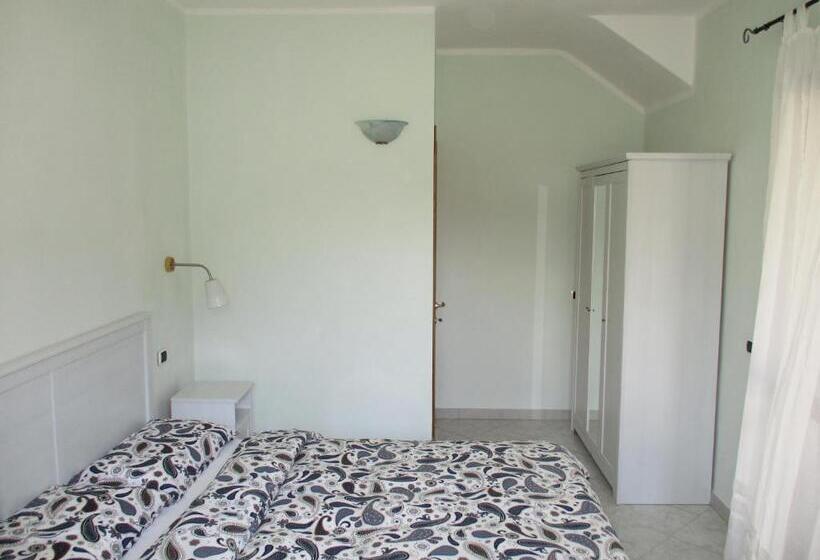 2间卧室的房子, Il Boschetto