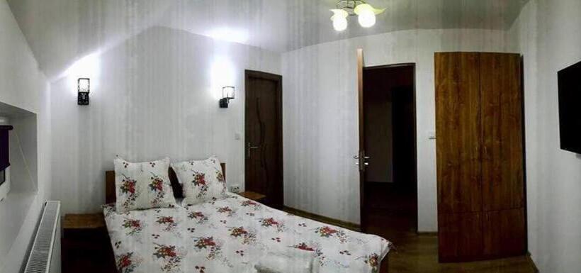 Номер Deluxe Кровать Кинг, Vila Perla Govorei