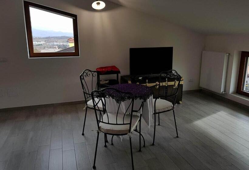 غرفة قياسية رباعية, B&b Books & Bikes