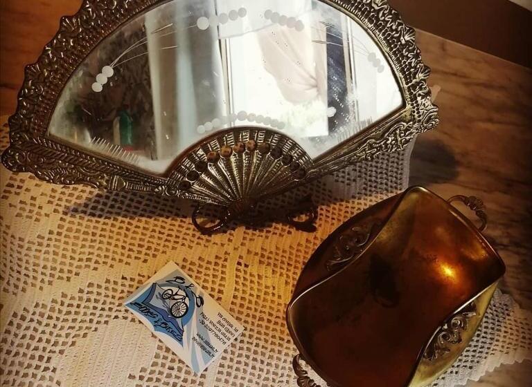 غرفة قياسية رباعية, B&b Books & Bikes