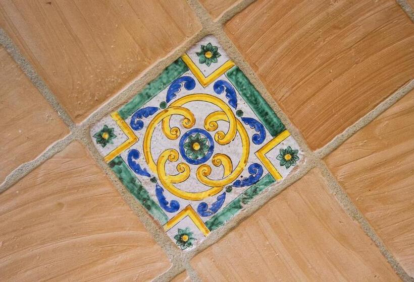 דירת חדר, Poggio Pozzetti