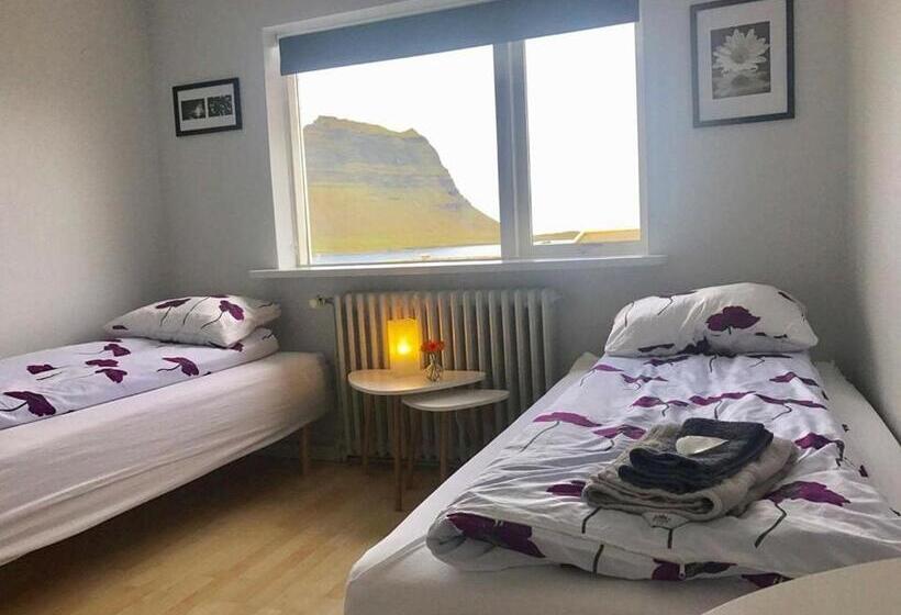 اتاق استاندارد سه تخته با سرویس بهداشتی مشترک, Guesthouse 43