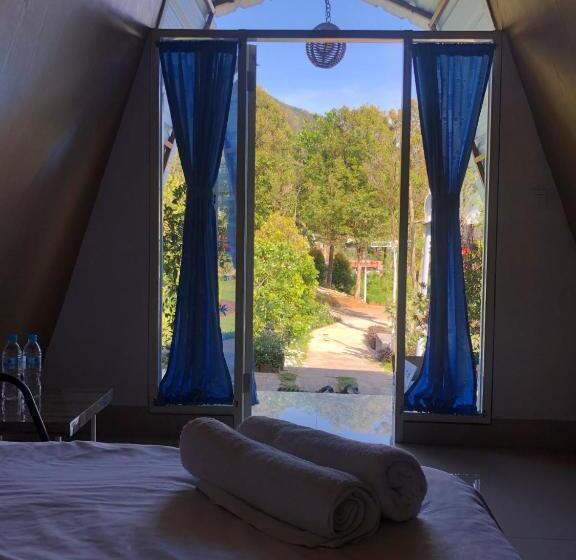 חדר דלוקס עם מרפסת, Bromo Camp House