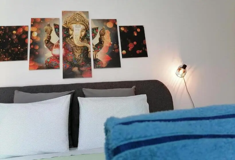 اتاق استاندارد, Azimute Guest House