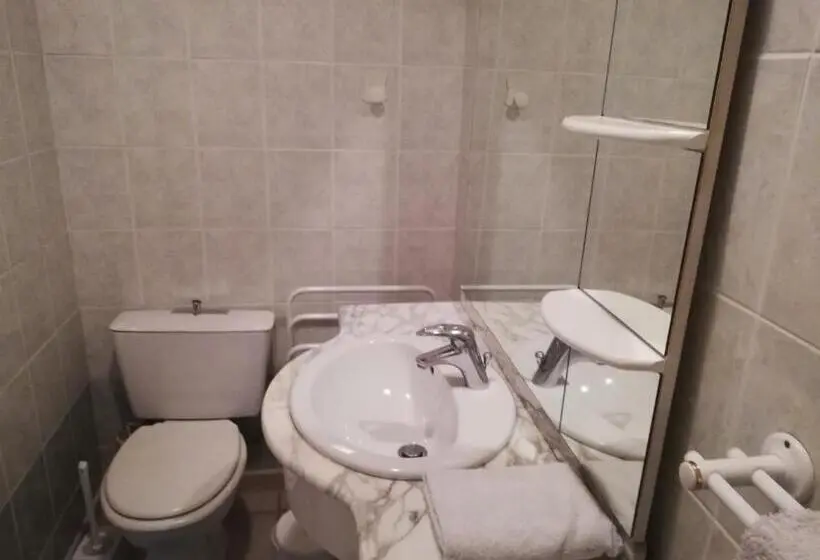 バルコニー付き１ベッドルームアパートメント, B&b Et Apartments Moulin Du Martinet