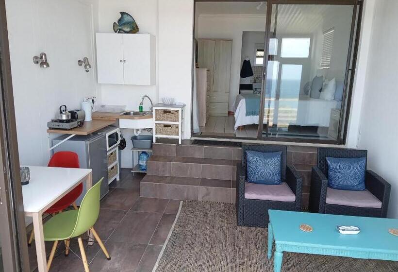 Номер Deluxe Вид на Море, Captain Sunshine Guest House