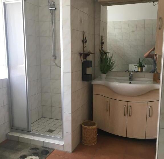 בית, 2 חדרי שינה, Fewo S Runde Wiese Rw