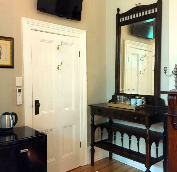 חדר דחוקס עם מיטת קינג, Goldenray