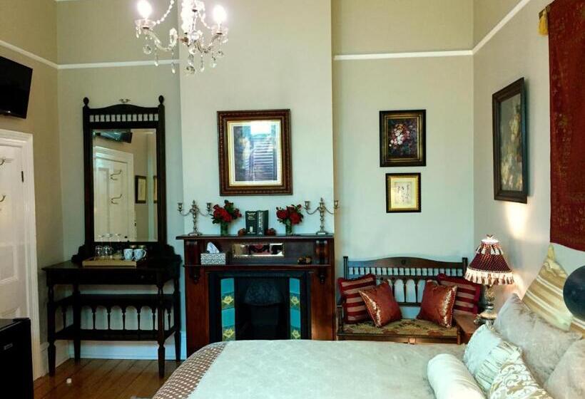 חדר דחוקס עם מיטת קינג, Goldenray