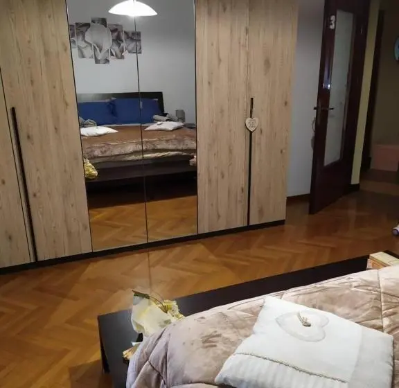 اتاق لوکس, Home Sweet Home Milano Malpensa Aereoporto
