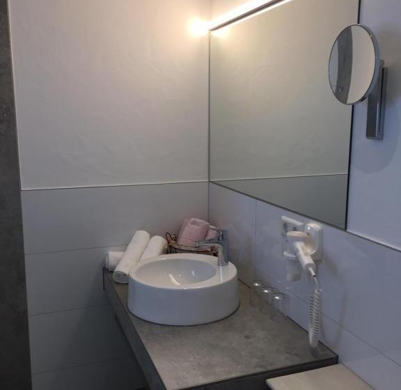 豪华房间, Gret Stube