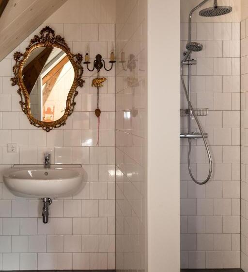 Номер Стандарт, Herberg Swaen Aan De Brink